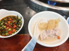 -老来福·非遗酸汤兔(凯旋路店)