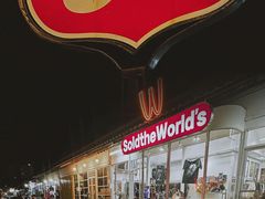 -席娜卡琳火车铁道夜市