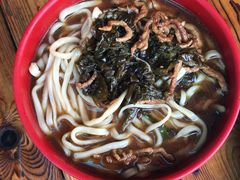 雪菜肉丝面-群姐面馆·海鲜烧烤(同安路二店)