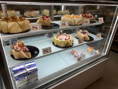 -卷们·现制生日蛋糕·蓝风车动物奶油(金源店)