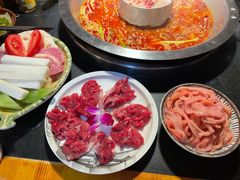 -王婆乔鲜鱼自助火锅(蜀汉路店)