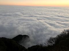 -峨嵋山金顶