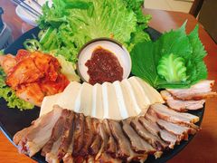 蔬菜包肉-第二外国语学院-韩国餐厅(朝阳路店)