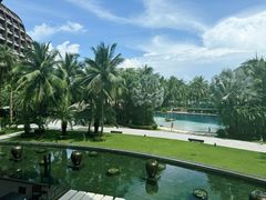 -三亚湾海居铂尔曼度假酒店