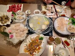加拿大象拔蚌-協成海鮮火鍋(老店)