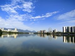 -飞来湖湿地公园