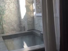 -仁爱团泊湖温泉中心