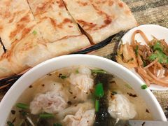 油饼-石门侯·石门馄饨侯(革新北街店)