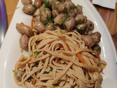 -山河屯铁锅炖鲜鹅·东北菜(开发区一店)