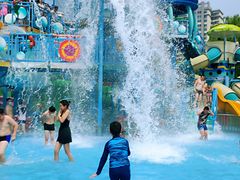 -欢乐水魔方水世界