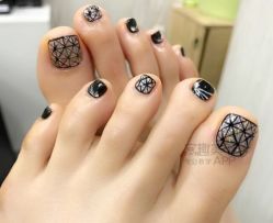 -芊指百魅