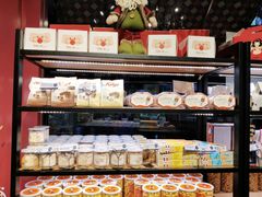 面包甜点陈列柜-TOUCH泰奇(奉贤宝龙城市广场店)
