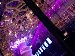 -OZONE 顶楼酒吧(香港丽思卡尔顿酒店)