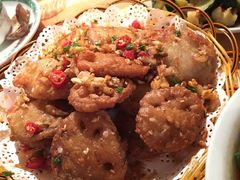 -冶建镜子·老南昌大排档·江西虾王(总店)