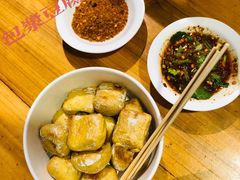 -88号小吃店·经典云南菜·地道纳西美食