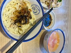 -禧凰·老上海白斩鸡辣肉面店