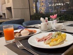 -广州白云机场雅高铂尔曼大酒店