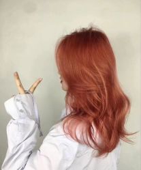 -曼都发型