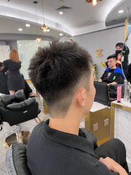 -八佰伴8008星级形象店