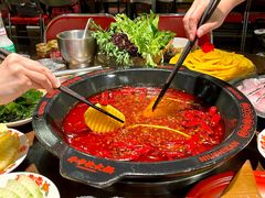 -牛市坎火锅(建设路店)