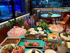 -粤凤佬
