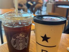 -星巴克臻选(上海合生汇1F店)