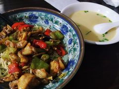 爆炒牛蛙面-盛达面馆