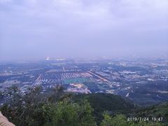 -鬼笑石后山停车场