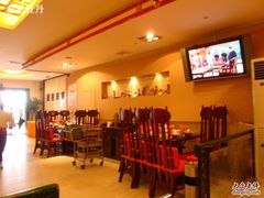 -小天鹅火锅·一线江景洪鼎旗舰店(洪崖洞店)