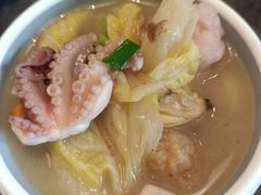 -五谷丰登农家院·地道胶东菜·海鲜烧烤(威海店)