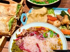 -八月美食小馆(周村太和路店)