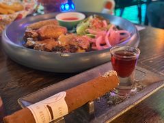 -Famous肥猫墨西哥音乐餐吧(五棵松华熙LIVE店)