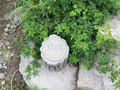 -鬼笑石后山停车场