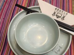 -香巴拉云南餐厅(华莱坞店)