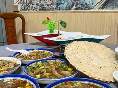 -官塘陈记鱼生·潮汕砂锅粥·牛肉火锅(潮枫路总店)