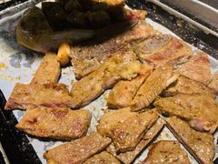 -阪尚皇·原切牛排·烤肉火锅自助(北京路店)