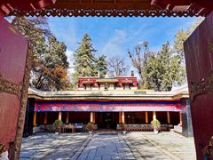 -罗布林卡