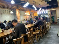 大堂-蒋六十八梯眼镜面(狮子坪店)