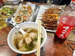 -老谢野馄饨(延安路店)