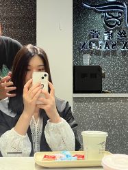 -丝语萱形象