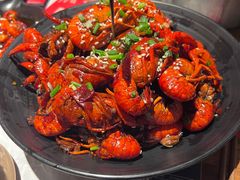 -巴厘龙虾·榜首油焖大虾(音乐学院·沿江酒馆店)