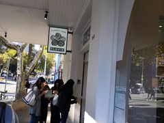 -FLOVIE FLORIST CAFE