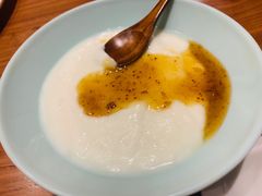 酸奶小凉糕配无花果-驿楼兰·新疆菜(火车站店)
