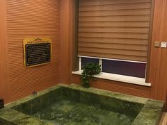 -大连步云山老汤度假山庄