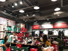 店内环境-PUMA品牌自营折扣店(天津佛罗伦萨小镇奥莱店)