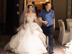 -MANLI BRIDAL婚纱