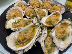 -覃记海鲜美食餐厅