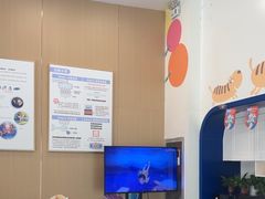 -龙格亲子游泳•水育早教运动中心