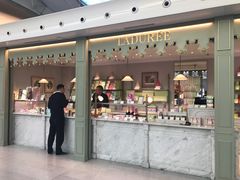 -ladurée(戴高乐机场T 2F店)