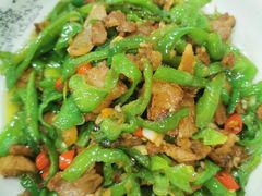 -湖南人家湘菜馆(镇江路店)